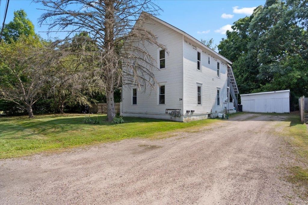 24 North Street, Essex Junction, VT 05452