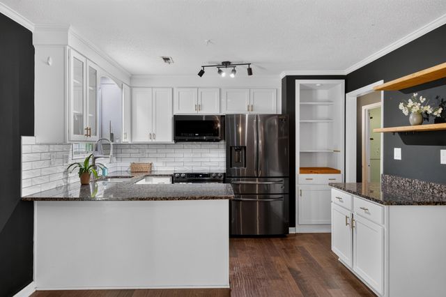 7730 Ovaldale Drive, North Charleston, SC 29418