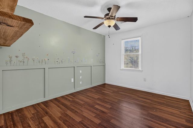 7730 Ovaldale Drive, North Charleston, SC 29418