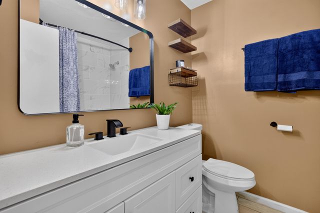 7730 Ovaldale Drive, North Charleston, SC 29418