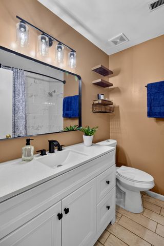 7730 Ovaldale Drive, North Charleston, SC 29418