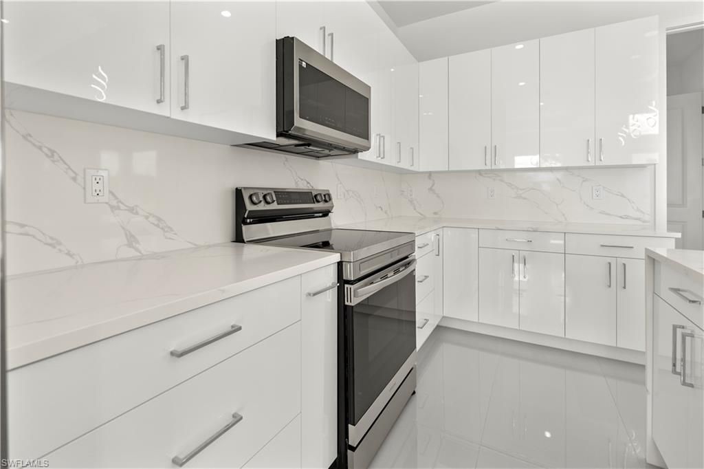 1027 Kirkwood ST, LEHIGH ACRES, FL 33974 — photo 5