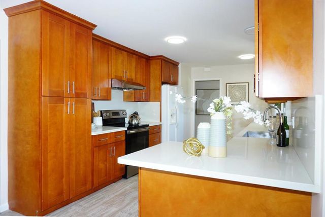 1333 Ridgeley Drive, Campbell, CA 95008