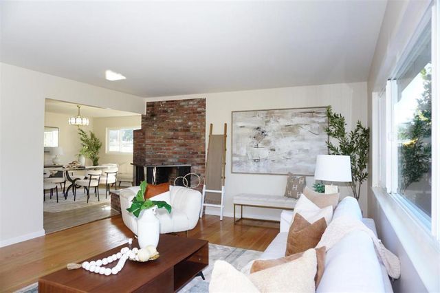 1333 Ridgeley Drive, Campbell, CA 95008