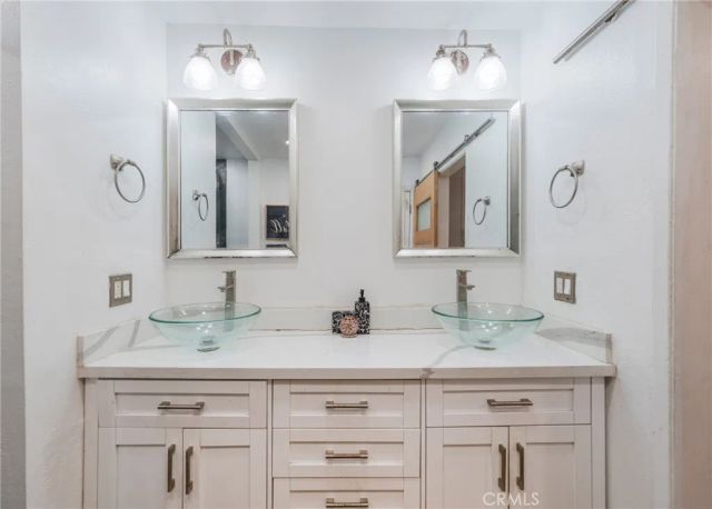 19112 Hillford, Carson, CA 90746