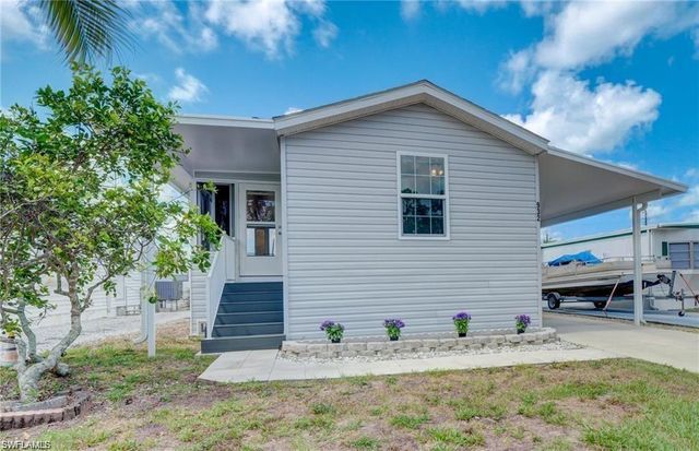 932 Palm DR # 274, Naples, FL 34114