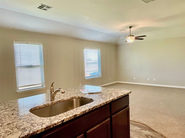 1612 Burgundy Drive, El Reno, OK 73036