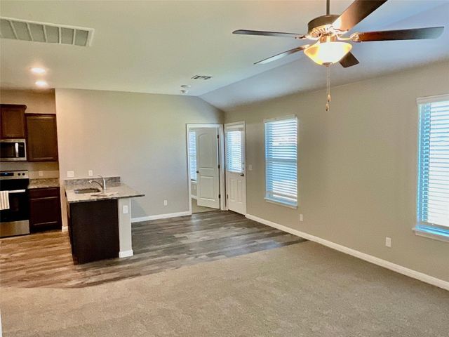 1612 Burgundy Drive, El Reno, OK 73036