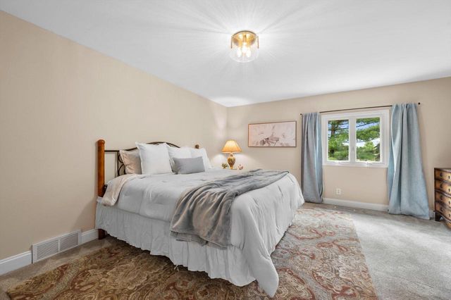 S90W34465 Whitetail DRIVE, Eagle, WI 53119