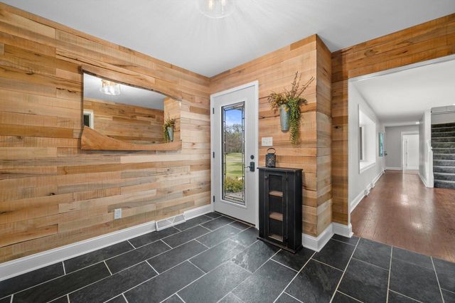 S90W34465 Whitetail DRIVE, Eagle, WI 53119