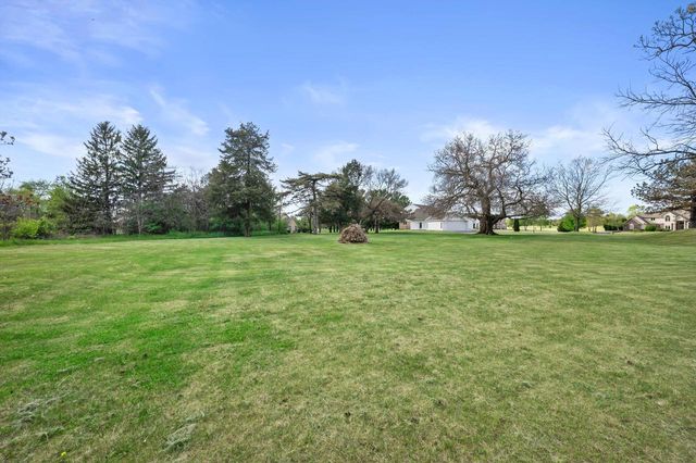 S90W34465 Whitetail DRIVE, Eagle, WI 53119