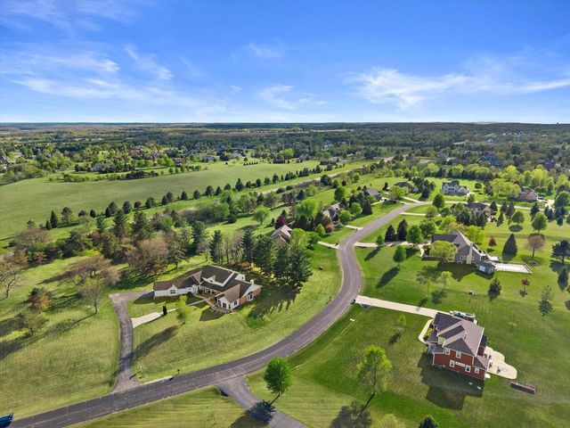 S90W34465 Whitetail DRIVE, Eagle, WI 53119