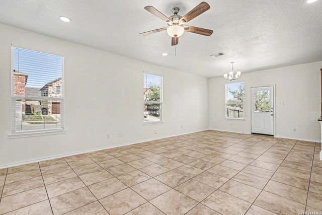 135 Bass, New Braunfels, TX 78130