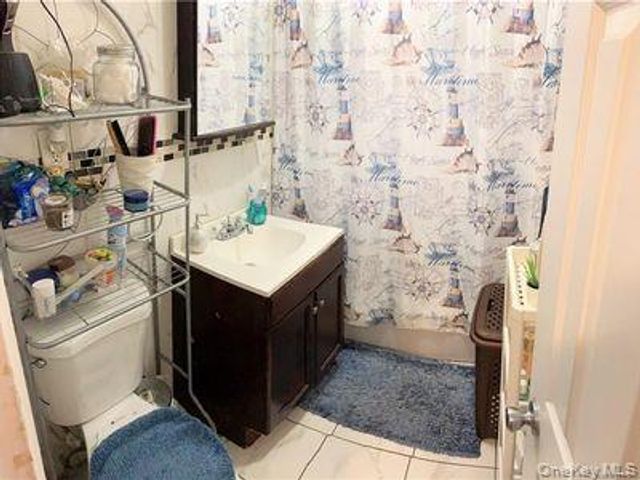 3240 Seymour Avenue, Bronx, NY 10469