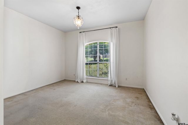 1737 Bearwood Lane, Tyler, TX 75703