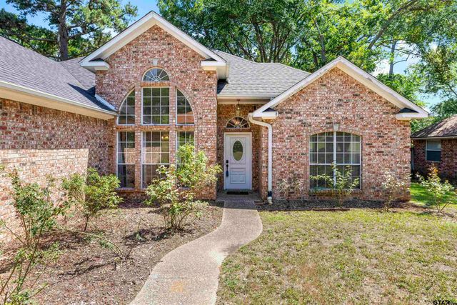 1737 Bearwood Lane, Tyler, TX 75703