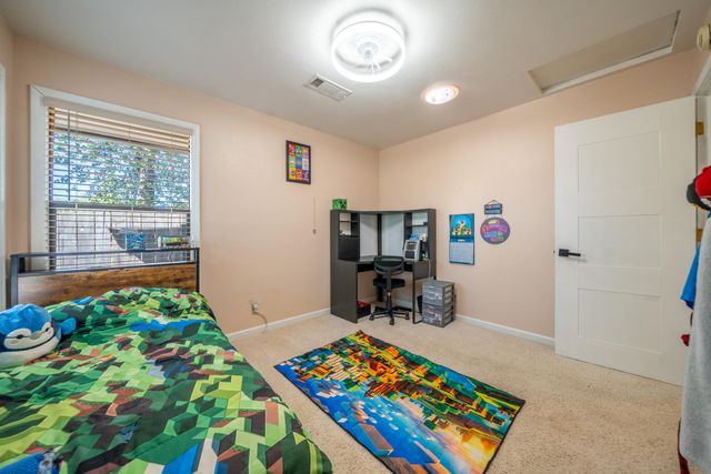 1991 Tiburon Drive, Redding, CA 96003