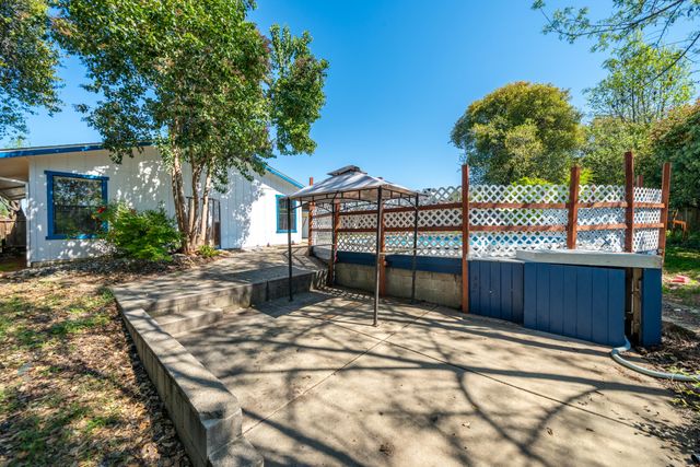 1991 Tiburon Drive, Redding, CA 96003