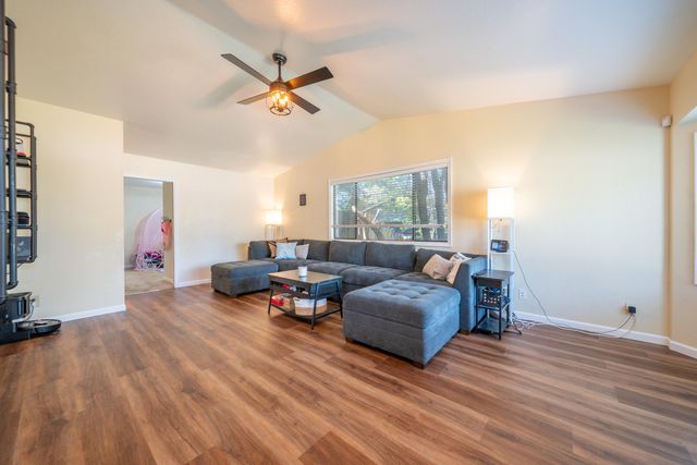 1991 Tiburon Drive, Redding, CA 96003