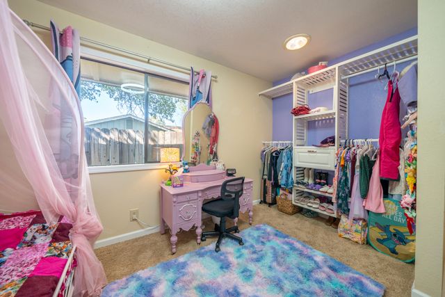 1991 Tiburon Drive, Redding, CA 96003