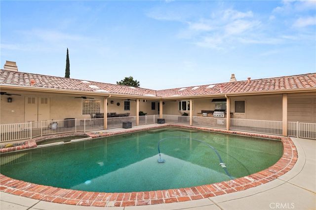 30587 Los Altos, Redlands, CA 92373