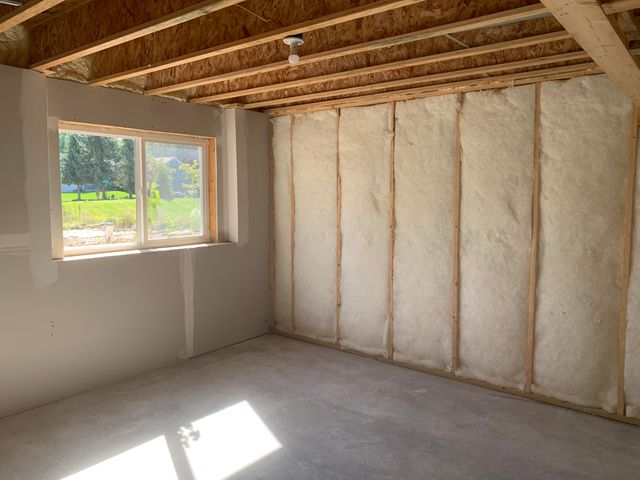 7882 Woodhurst Drive Ne, Cannon Twp, MI 49341