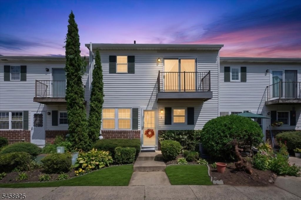 2 King James Ct, Scotch Plains Twp., NJ 07076 — exterior