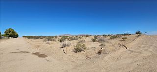 800 Mandrill St., Newberry Springs, CA 92365
