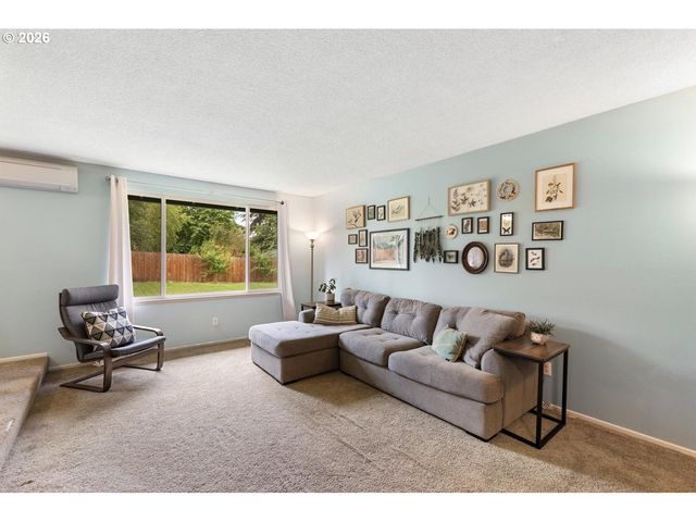 525 Nw 83RD St, Vancouver, WA 98665