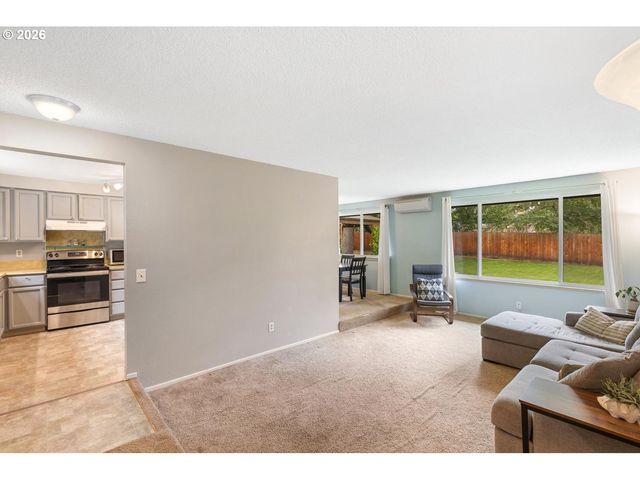 525 Nw 83RD St, Vancouver, WA 98665