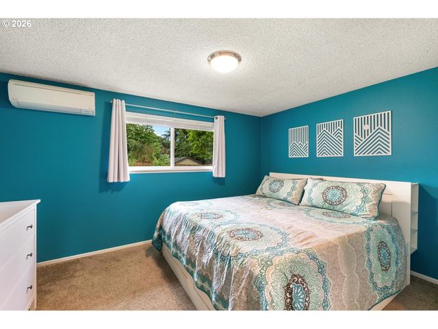 525 Nw 83RD St, Vancouver, WA 98665