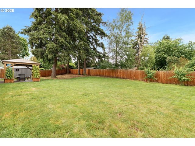 525 Nw 83RD St, Vancouver, WA 98665