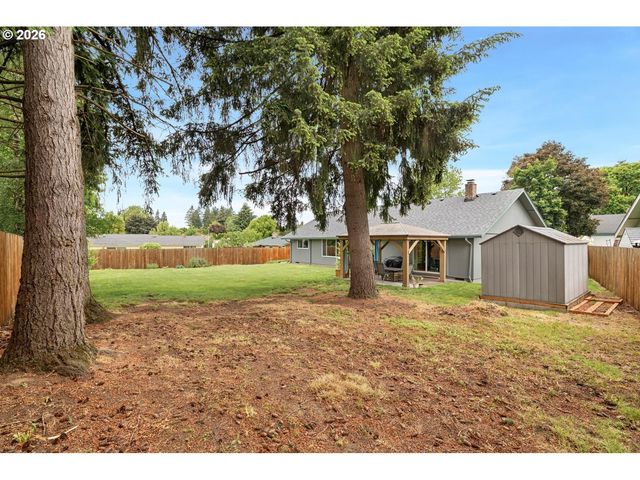 525 Nw 83RD St, Vancouver, WA 98665