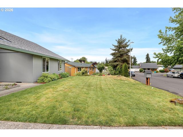 525 Nw 83RD St, Vancouver, WA 98665