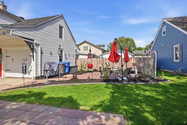 1301 Neenah STREET, Watertown, WI 53094