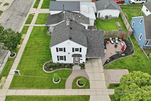 1301 Neenah STREET, Watertown, WI 53094