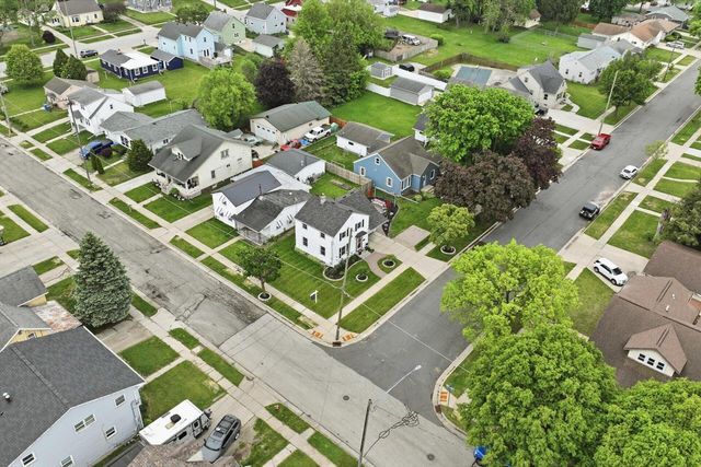 1301 Neenah STREET, Watertown, WI 53094