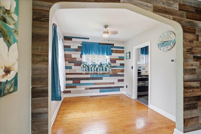 1301 Neenah STREET, Watertown, WI 53094