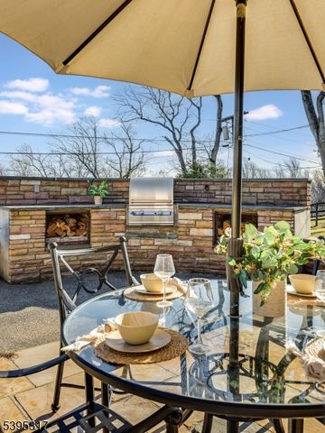 58 Crest Dr, South Orange Village Twp., NJ 07079