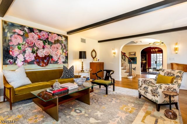 58 Crest Dr, South Orange Village Twp., NJ 07079