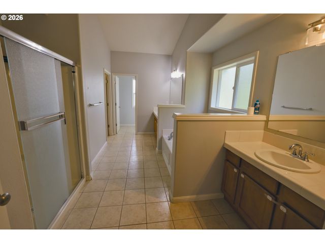 14455 Nw PIONEER PARK Way, Beaverton, OR 97006