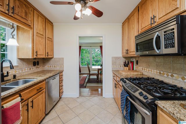 1577 BERRY ROAD, Birmingham, AL 35226