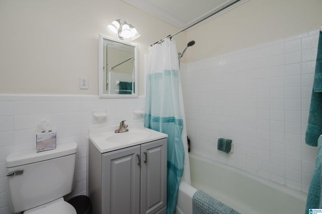 1577 BERRY ROAD, Birmingham, AL 35226