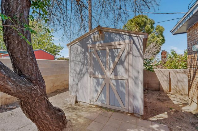 11912 Allison Court NE, Albuquerque, NM 87112