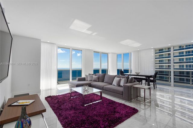 1800 S Ocean Dr PH4404, Hallandale Beach, FL 33009