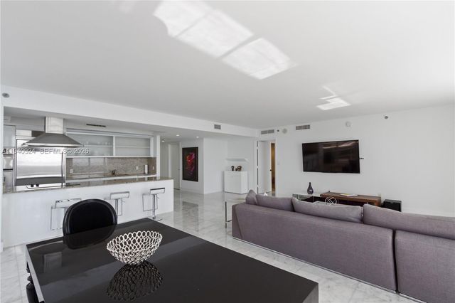 1800 S Ocean Dr PH4404, Hallandale Beach, FL 33009