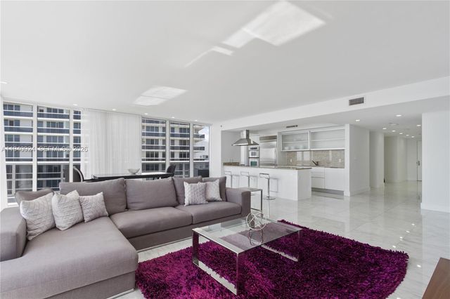 1800 S Ocean Dr PH4404, Hallandale Beach, FL 33009