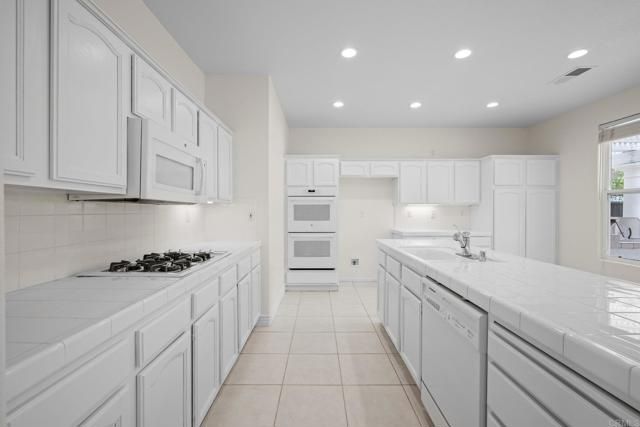 39668 Nice Avenue, Murrieta, CA 92562