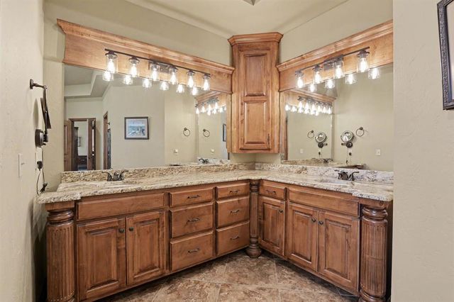 13420 Tahoe Drive, Edmond, OK 73013