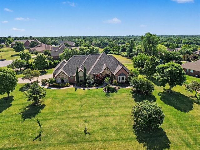 13420 Tahoe Drive, Edmond, OK 73013